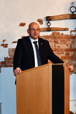 Landrat Christian Müller begrüßte die Gäste zu Beginn der Veranstaltung. Foto: Bernd Atzenroth / Landkreis Prignitz