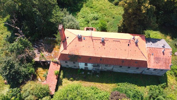 Gutshaus Luftbildaufnahme (Foto: Denkmalschutz, LK Prignitz)